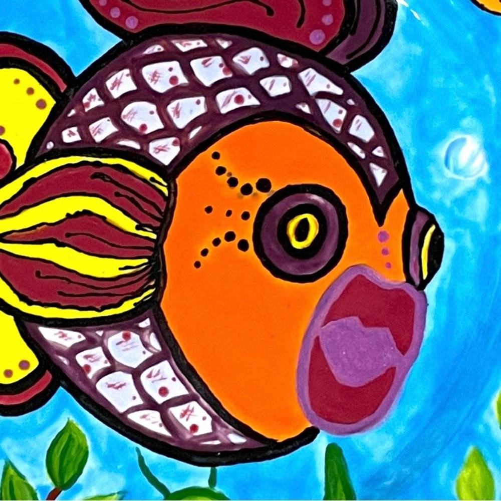 Colorful Fishy Face Ceramic Plate - Picture 4 of 7